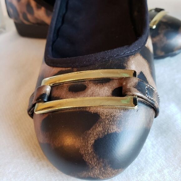 Animal print flats with gold buckel accent - Picture 3 of 4